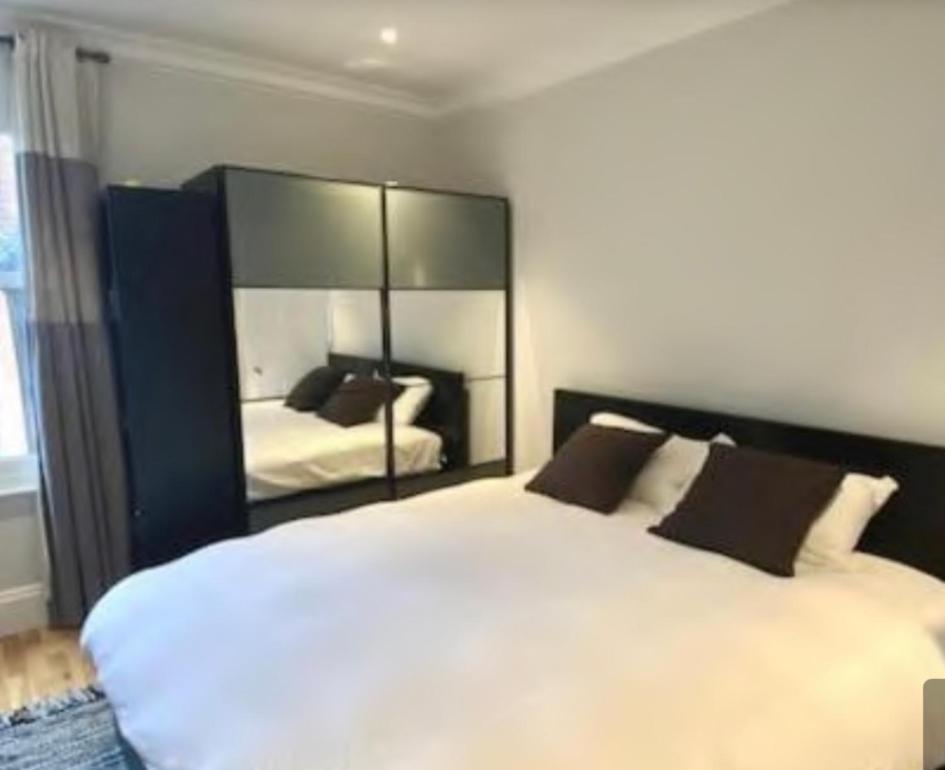Appartamento Arc De Triomphe-Carnot Luxury & Design Parigi Esterno foto