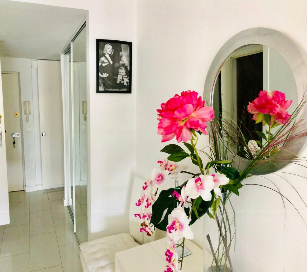Appartamento Arc De Triomphe-Carnot Luxury & Design Parigi Esterno foto