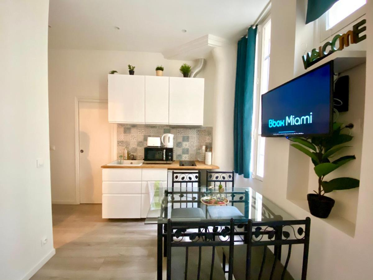 Appartamento Arc De Triomphe-Carnot Luxury & Design Parigi Esterno foto